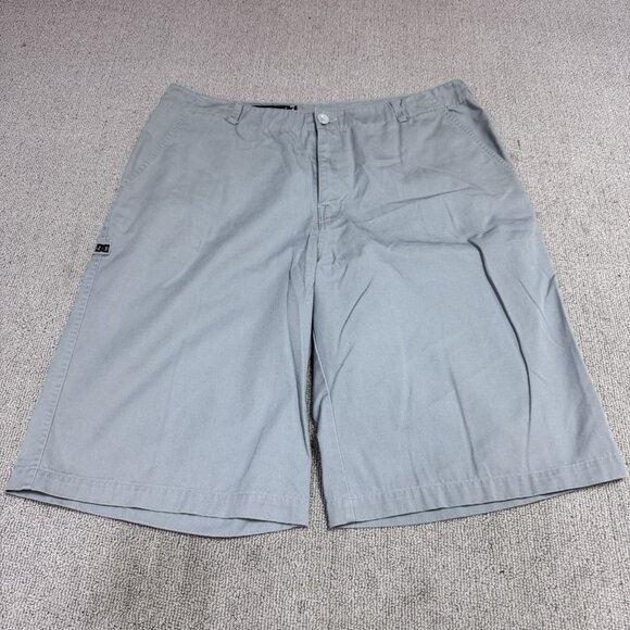 DC Shorts Gray Pockets Men’s Size 38 - Picture 1 of 11